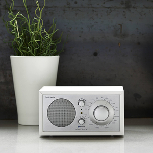 Tivoli Audio Model One BT シルバーホワイト M1BT-1770-JPﾗｼﾞｵ-イメージ3