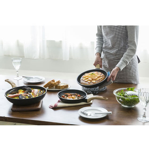 アイリスオーヤマ スキレットコートパン IH 20cm ブラック FC27470-SKL-20IH-イメージ3