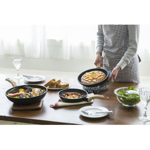 アイリスオーヤマ スキレットコートパン IH 28cm ブラック FCJ532V-SKL-28IH-イメージ3