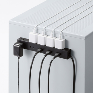 サンワサプライ 電源タップ(2P・10個口・3m) 強力ネオジムマグネット シャッター付 ブラック TAP-2210-3BK-イメージ2