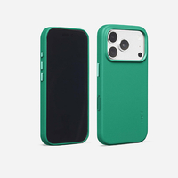 MOFT iPhone18 Pro用MOVASﾚｻﾞｰｹｰｽ エメラルドグリーン MD020-1-I18P-OZGN