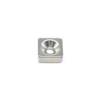 トラスコ ネオジム角形磁石　皿ねじ穴付　１０ｍｍＸ１０ｍｍＸ４ｍｍ　Ｍ３　 １個入 T10K04-M3