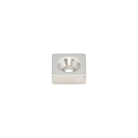 トラスコ ネオジム角形磁石　皿ねじ穴付　１５ｍｍＸ１５ｍｍＸ５ｍｍ　Ｍ４　 １個入 T15K05-M4