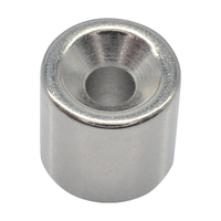 トラスコ ネオジム丸形磁石　皿ねじ穴付　外径１０ｍｍＸ１０ｍｍ　Ｍ３　１個入 TRUSCO　ネオジム磁石（丸形皿ねじ穴付） T10R10-M3