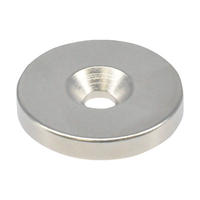 トラスコ ネオジム丸形磁石　皿ねじ穴付　外径３０ｍｍＸ５ｍｍ　Ｍ５　１個入 TRUSCO　ネオジム磁石（丸形皿ねじ穴付） T30R05-M5