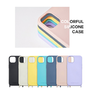 PHONECKLACE iPhone 14 Plus用ストラップホール付きシリコンケース ブラック PN23902I14MBK-イメージ10