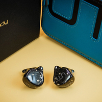 Unique Melody UNM-9043 MEST MKII クワッドハイブリッド型イヤフォン