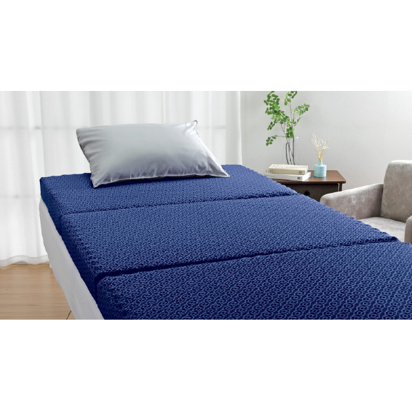 ロマンス小杉 体圧分散敷きふとん シングル・三つ折り・三層 ROMANCE ZERO デラックス ネイビー 113410303700RｾﾞﾛSﾃﾞﾗﾂｸｽ 人気・おすすめ｜安定人気・収納便利におすすめ 丁寧対応 配送追跡可