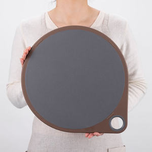 貝印 まるいまな板 35cm チャコールグレー FCJ603F-AP5332-イメージ4