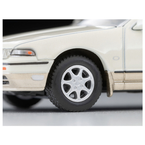 トミーテック トミカリミテッドヴィンテージ NEO LV-N319c 日産 セフィーロ タウンライドSV (白/ベージュ) 91年式 ホワイト LVN319Cﾆﾂｻﾝｾﾌｲ-ﾛSVｼﾛ-イメージ5