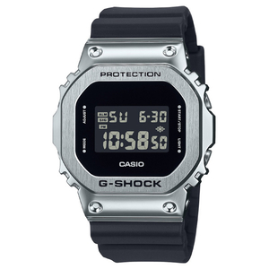 カシオ 腕時計 G-SHOCK シルバー/ブラック GM-5600U-1JF-イメージ1