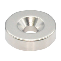 トラスコ ネオジム丸形磁石　皿ねじ穴付　外径１８ｍｍ×４ｍｍ　Ｍ４　１個入 TRUSCO　ネオジム磁石（丸形皿ねじ穴付） T18R04-M4