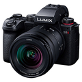 パナソニック デジタル一眼カメラ・レンズキット LUMIX DC-S5M2K